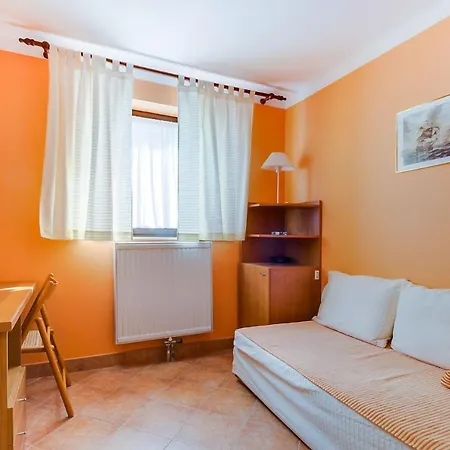 Apartment Apartments With A Parking Space Mali Losinj Mali Lošinj