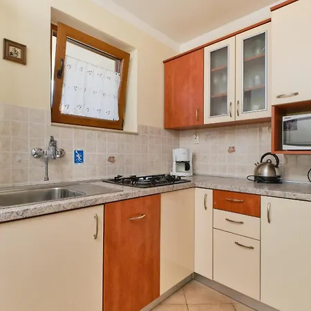 Apartments With A Parking Space Mali Losinj Mali Losinj