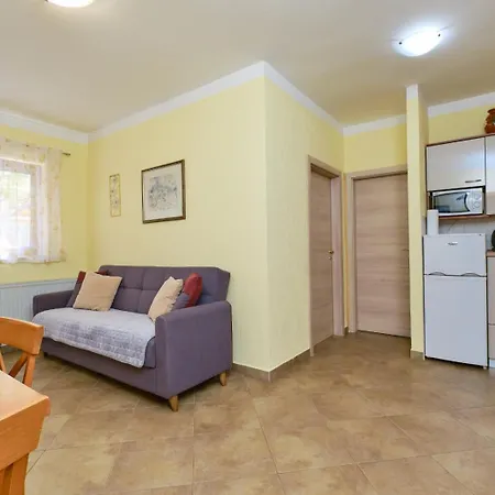 Apartments With A Parking Space Mali Losinj Mali Losinj